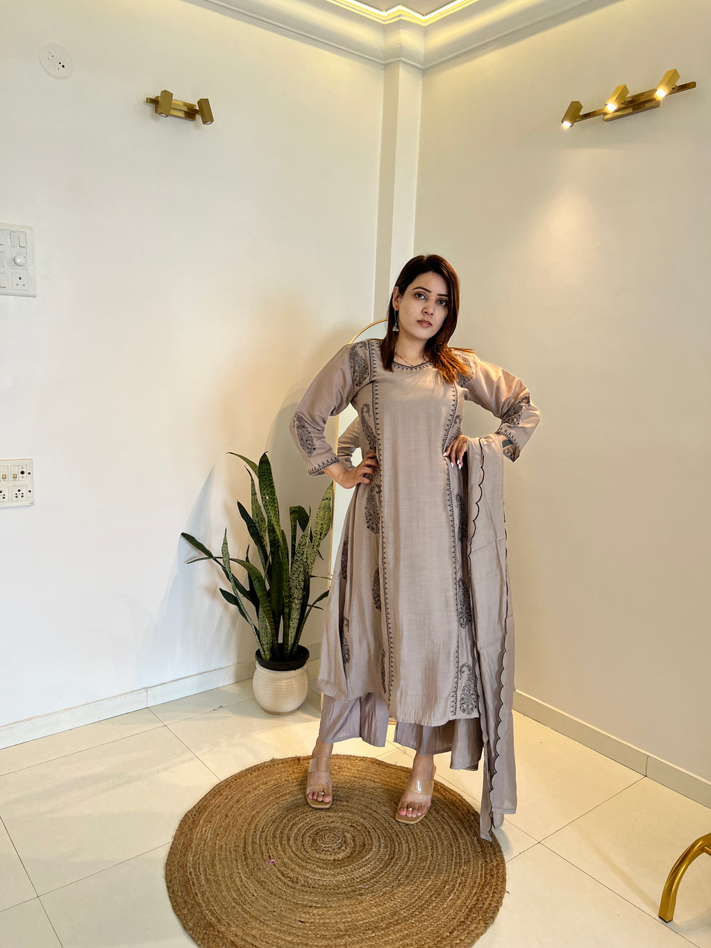 Beige Paisley Set
