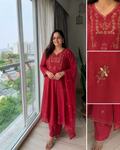 Alia Suit set